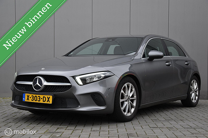Mercedes-Benz A-Klasse 200 | Stoelverw | Camera | Carplay | Half Leder |