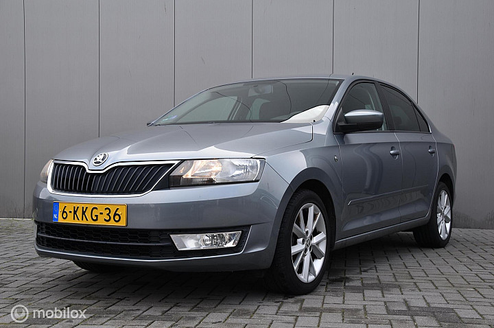 SKODA Rapid 1.2 TSI | Cruise | Clima | Nav | PDC |