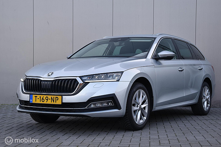 SKODA Octavia Combi 1.0 TSI | Adap Cruise | Stoel Verw | Carplay VERKOCHT