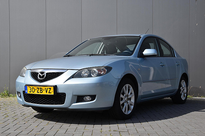 Mazda 3 1.6 | Airco | Trekhaak | VERKOCHT